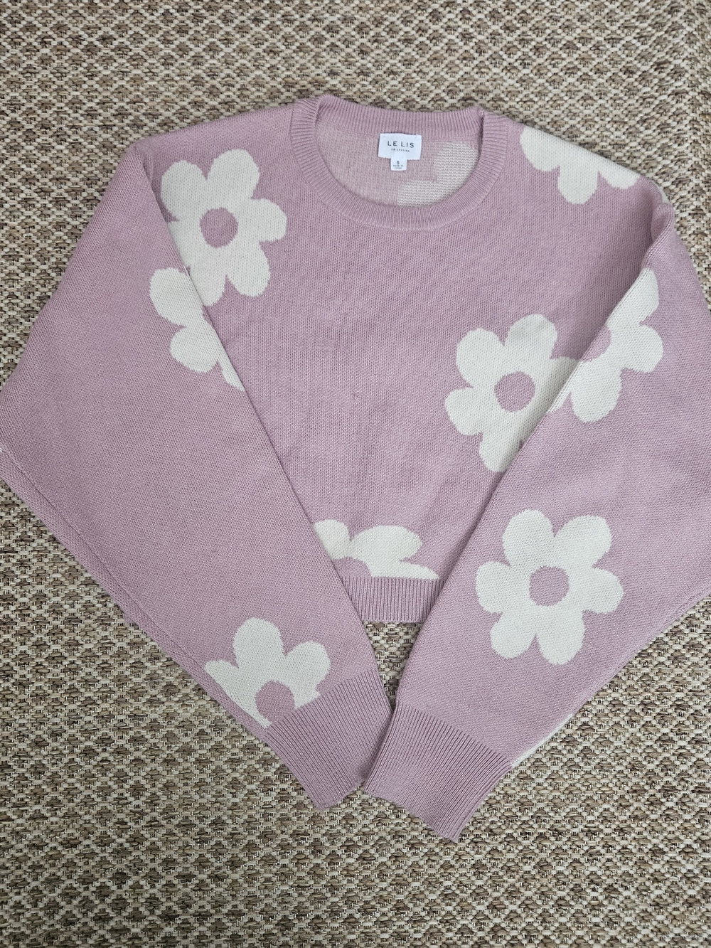 Le Lis Los Angeles Boutique Pink Crewneck Sweater with Cream Daisy Like New!